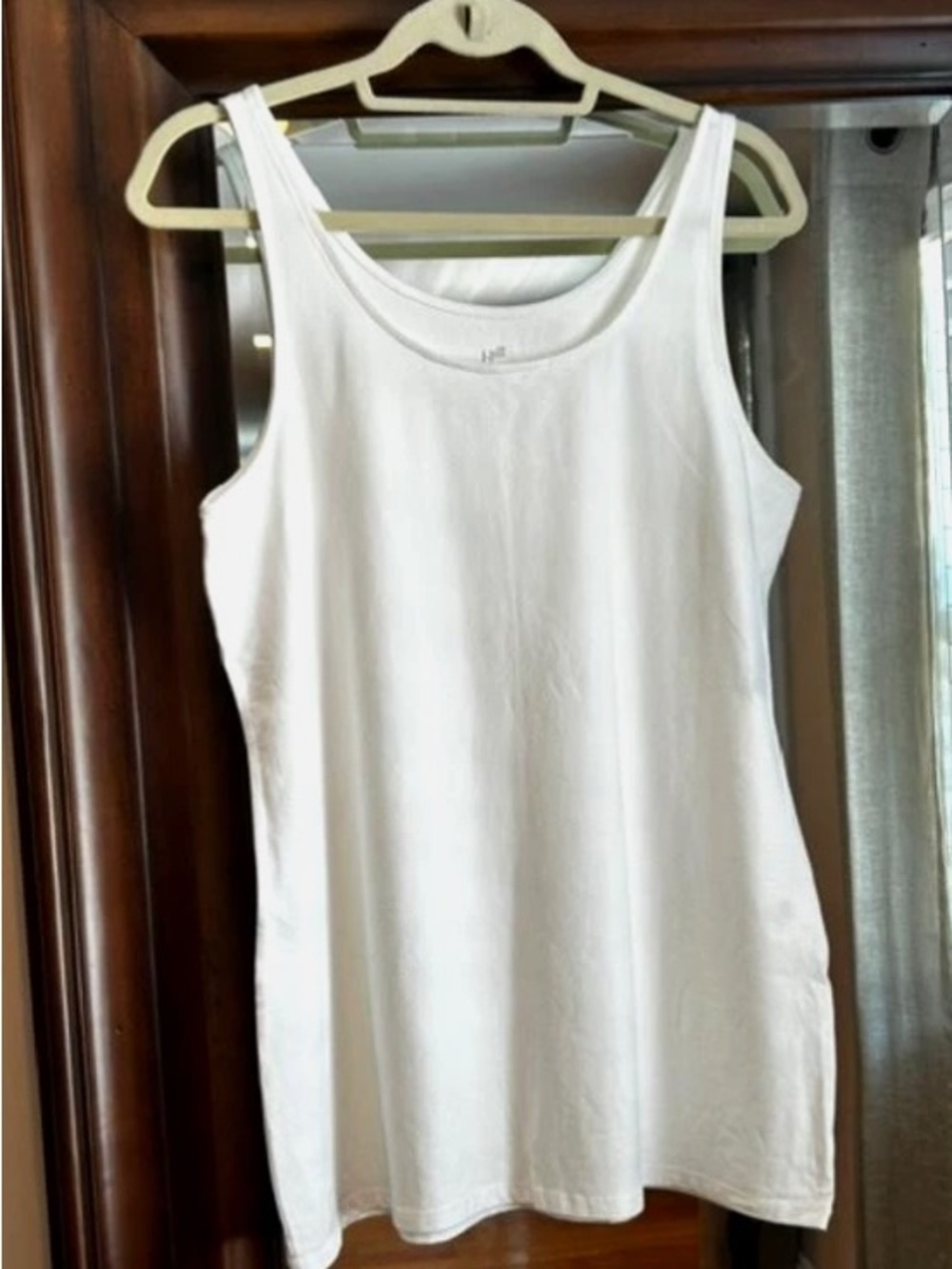 J. Jill White Women's Sleeveless Tank Top